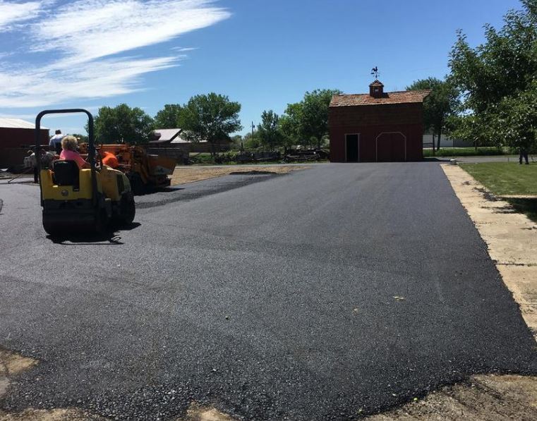 asphalt repair company